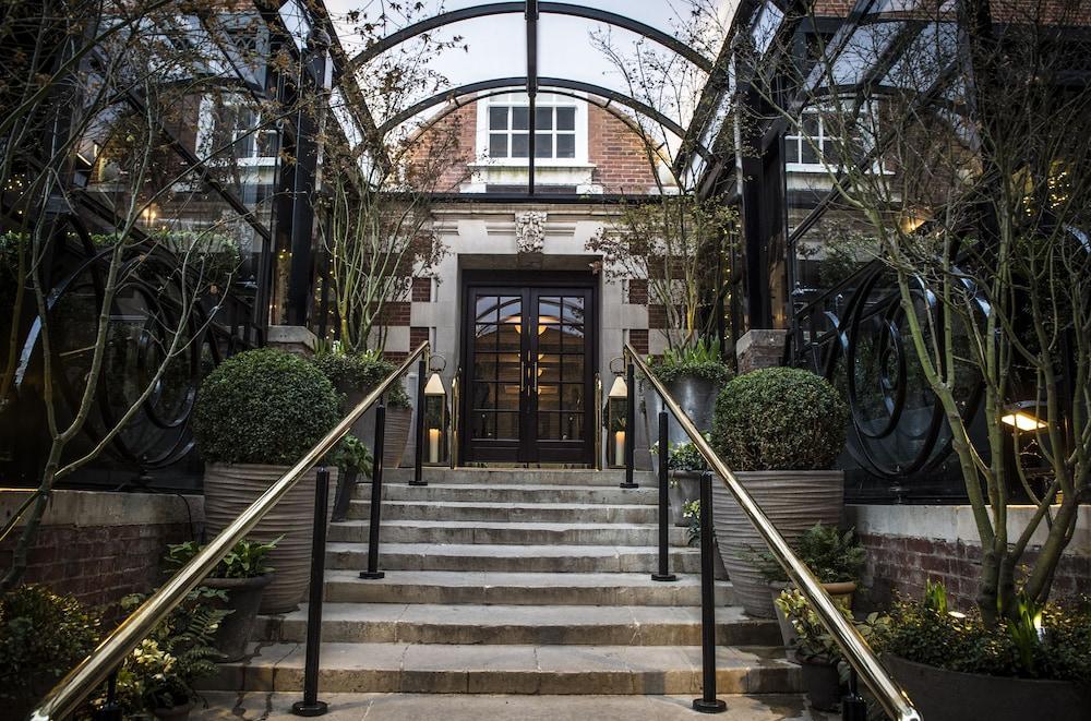 The Bloomsbury Hotel Londen Buitenkant foto